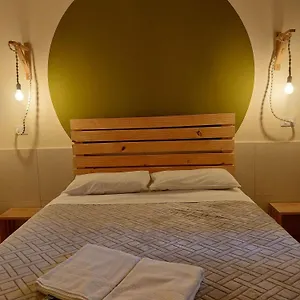 https://vanilla.portodegalinhashotels.com